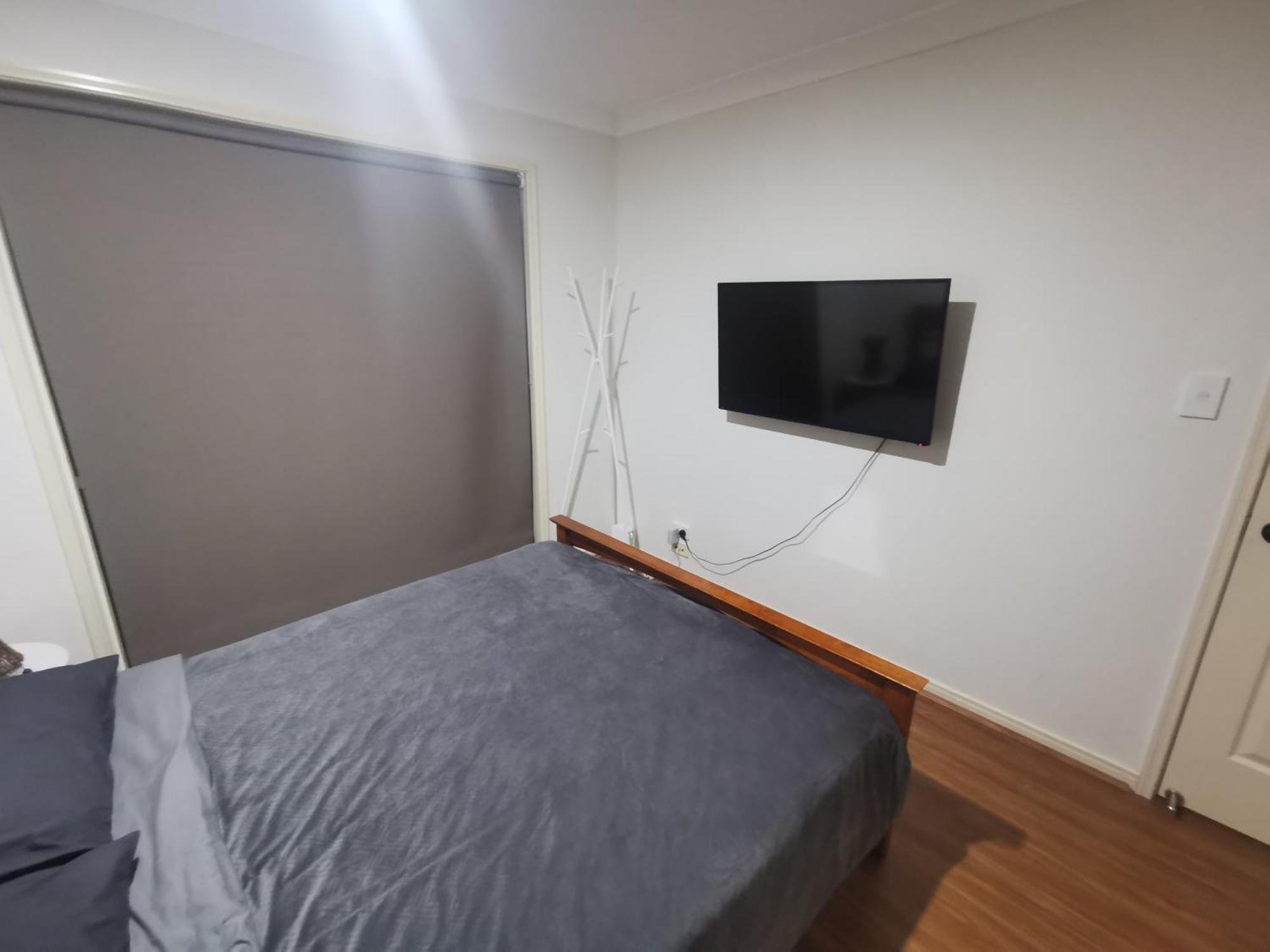 Shared House With Other Guests Near Shopping Center And Theme Parks Apartment Гоулд Коуст Екстериор снимка