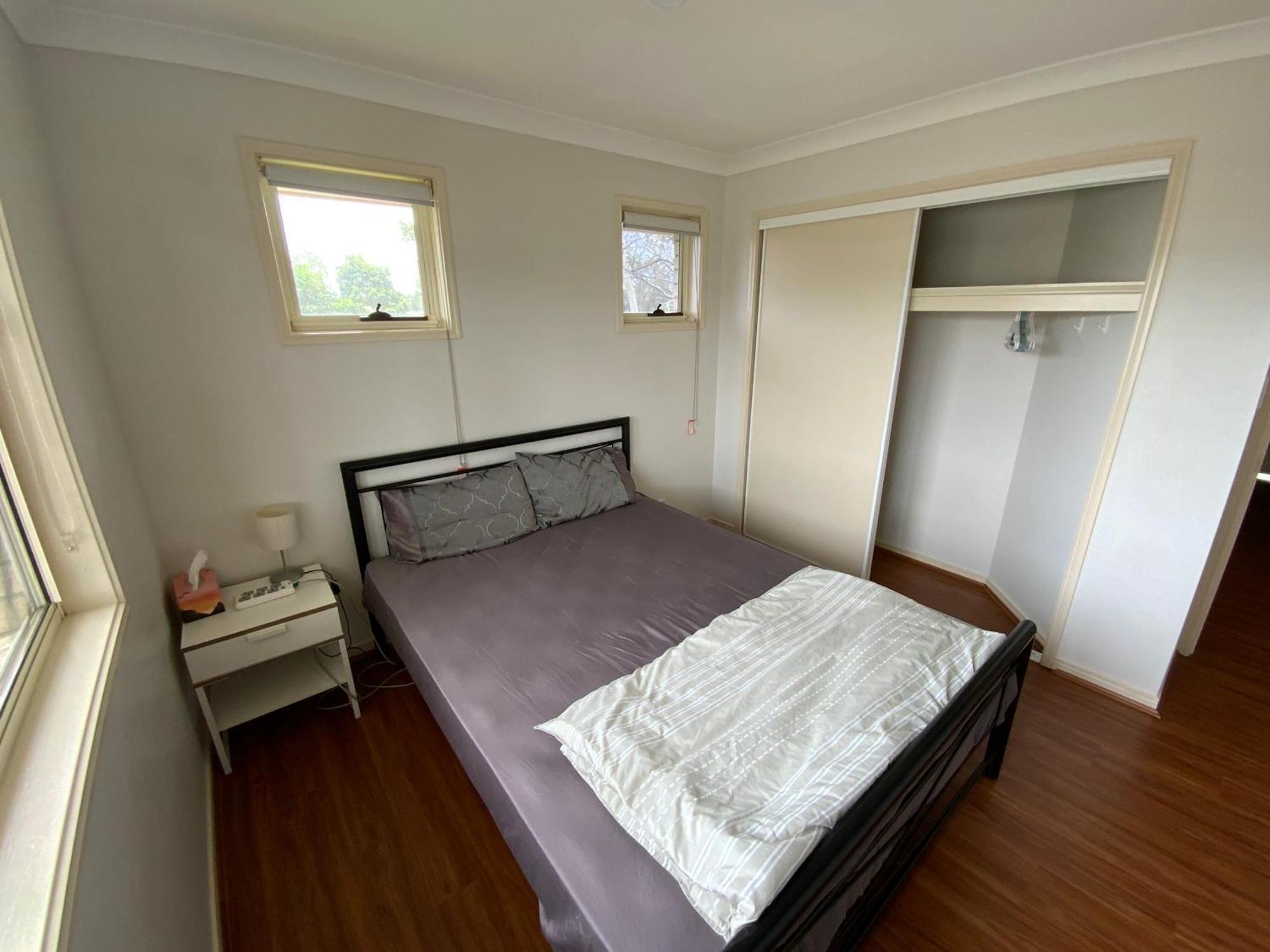 Shared House With Other Guests Near Shopping Center And Theme Parks Apartment Гоулд Коуст Стая снимка